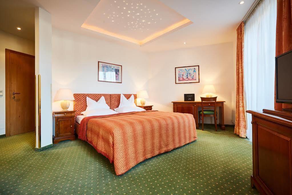 Boutique Hotel Aichinger Nussdorf am Attersee Exterior photo